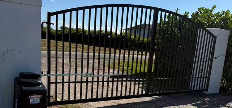 Driveway Fence Repair Glenvar Heights